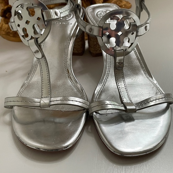 Tory Burch Womens 7.5 Metallic Leather Logo Sandals Espadrille Heels Coastal - Picture 2 of 12